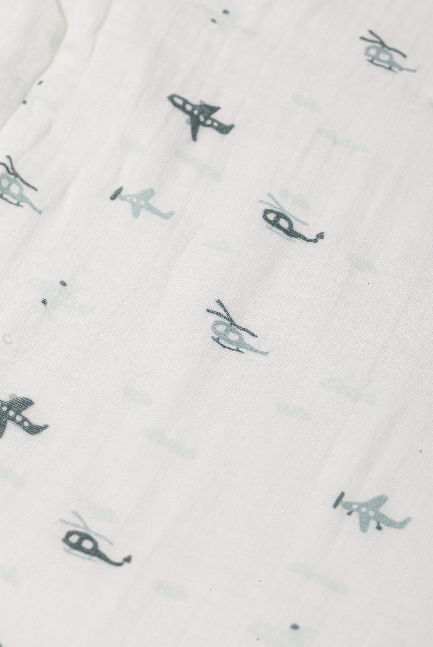 Wholesale Cotton Gauze Bath Towel Four-Layers Cotton Gauze Hook Edge Baby Bath Towel White Green Dot Color White Label Manufacturer