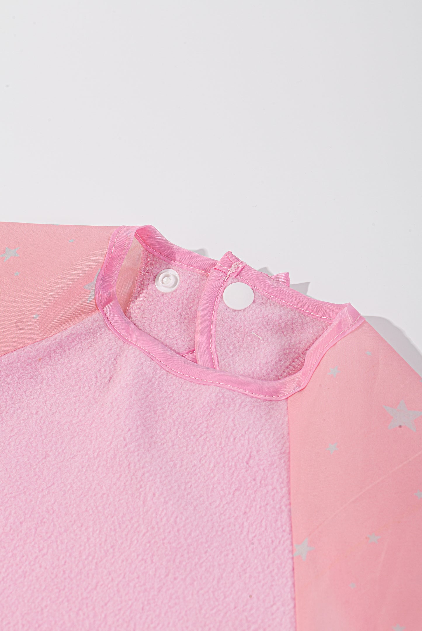 Wholesale Baby Bib With Pink Red Color Long Sleeve White Label Manufacturer